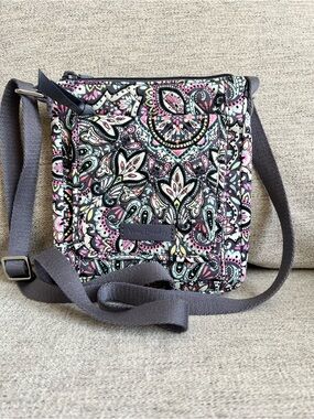Vera Bradley Bonbon Medallion Crossbody Bag